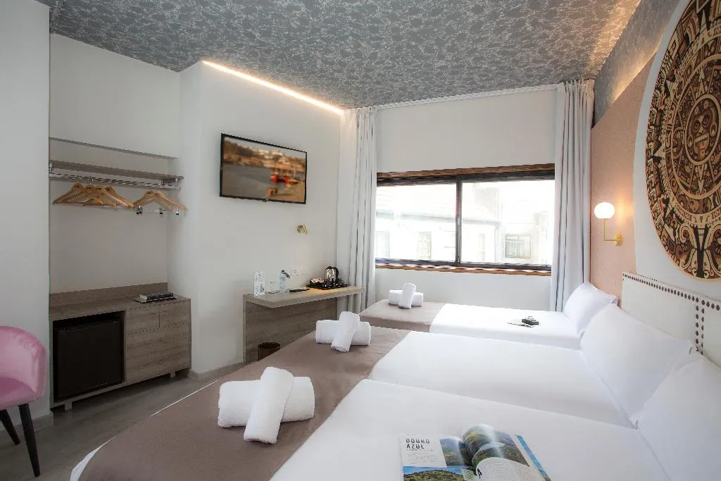 TRIPLE STANDARD Room, Casual Inca Porto, Porto
