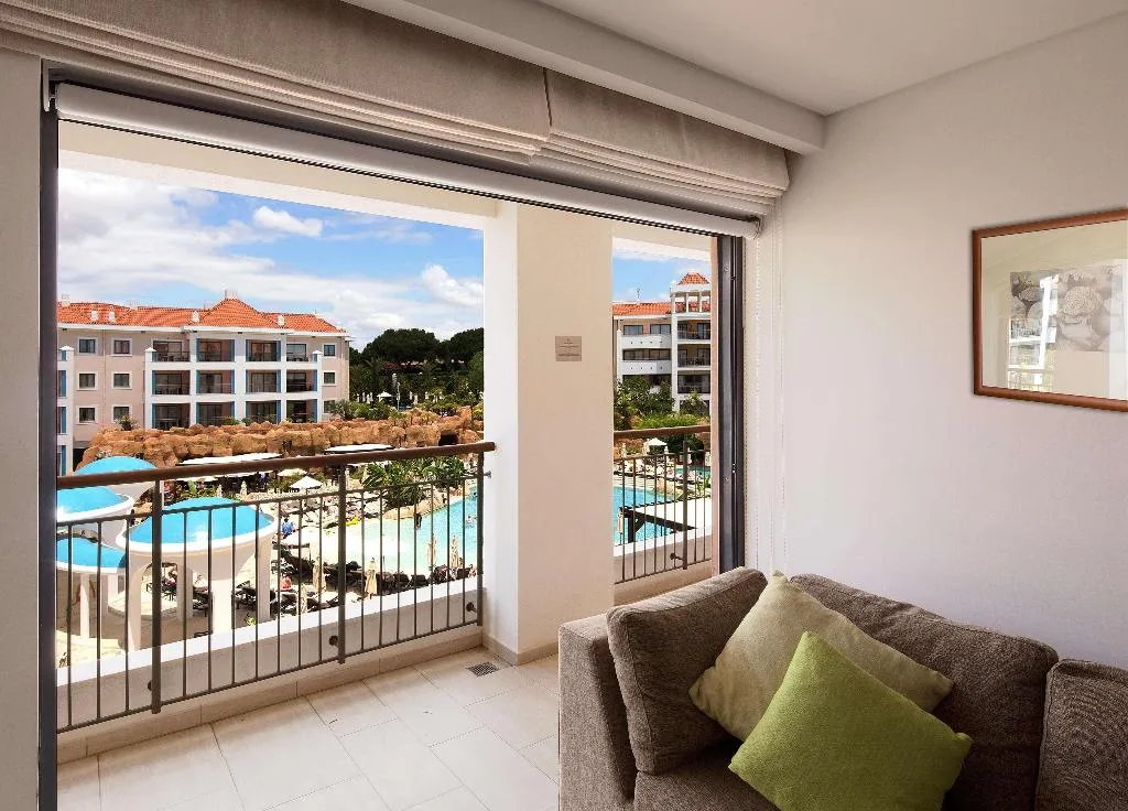 APARTMENT POOL VIEW TWO BEDROOMS Room, Hilton Vilamoura As Cascatas Golf Resort & Spa, Algarve