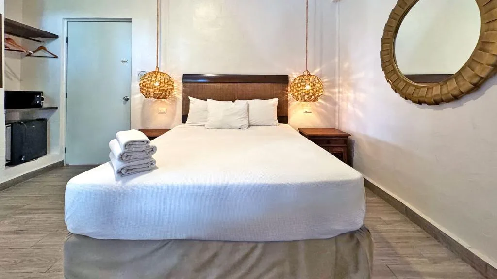 Room QUEEN SIZE BED Room, Siesta Fiesta Hotel – 5th Avenue, Playa Del Carmen