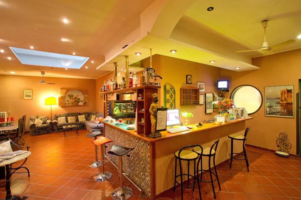 Lobby, Hotel Toledo, Naples