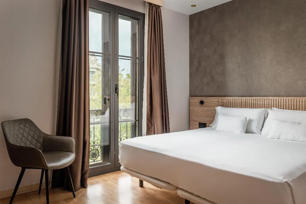 Double or Twin SUPERIOR WITH VIEWS Room, Petit Palace Eixample, Barcelona