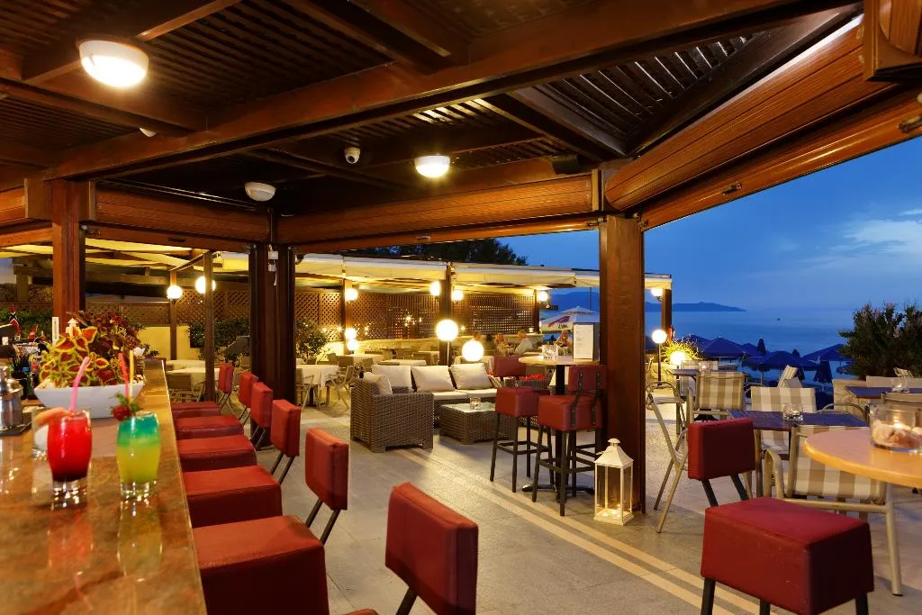 Bar, Indigo Mare, Crete