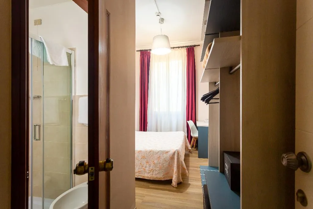 DOUBLE ECONOMY Room, Basilea, Florence