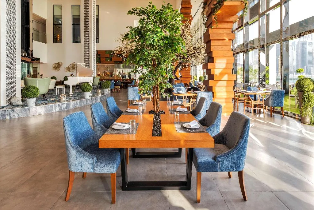 Restaurant, Canal Central Hotel, Dubai