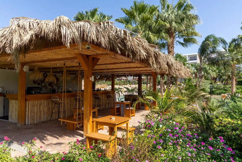 Bar, Fort Arabesque Resort, Spa and Villas, Red Sea Riviera