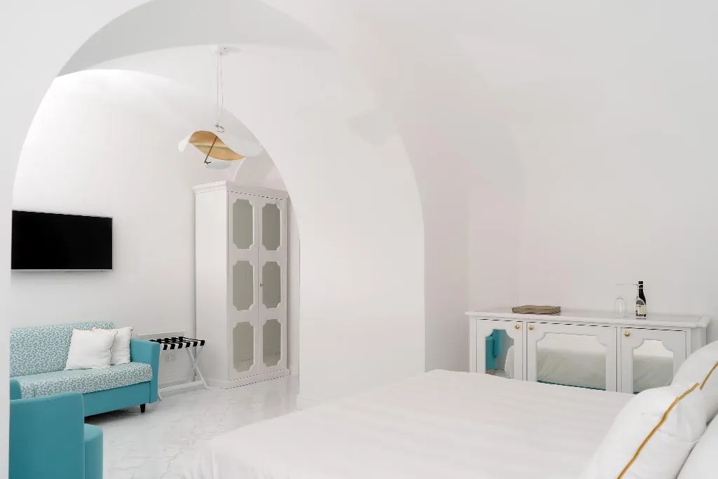 JUNIOR SUITE SEA VIEW Room, Lorelei Londres, Naples