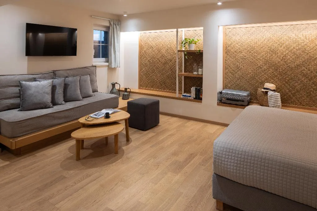 JUNIOR SUITE STANDARD Room, Atrium Hotel Skiathos, Skiathos