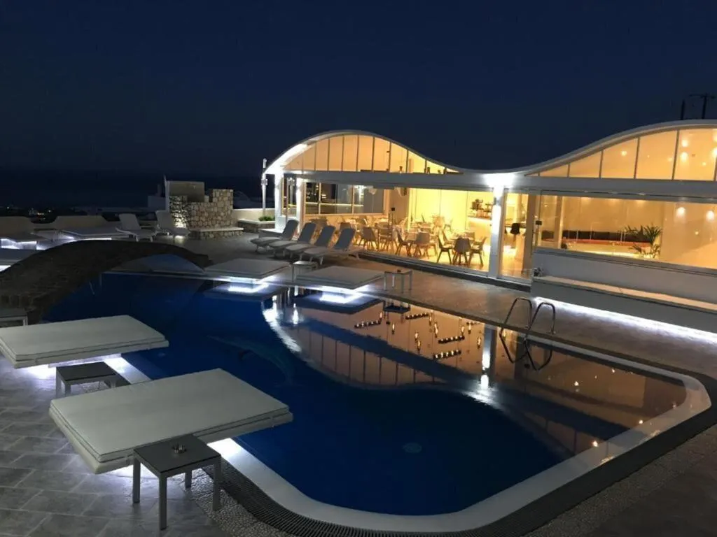 General view, Suites Blue Hotel and Spa, Santorini