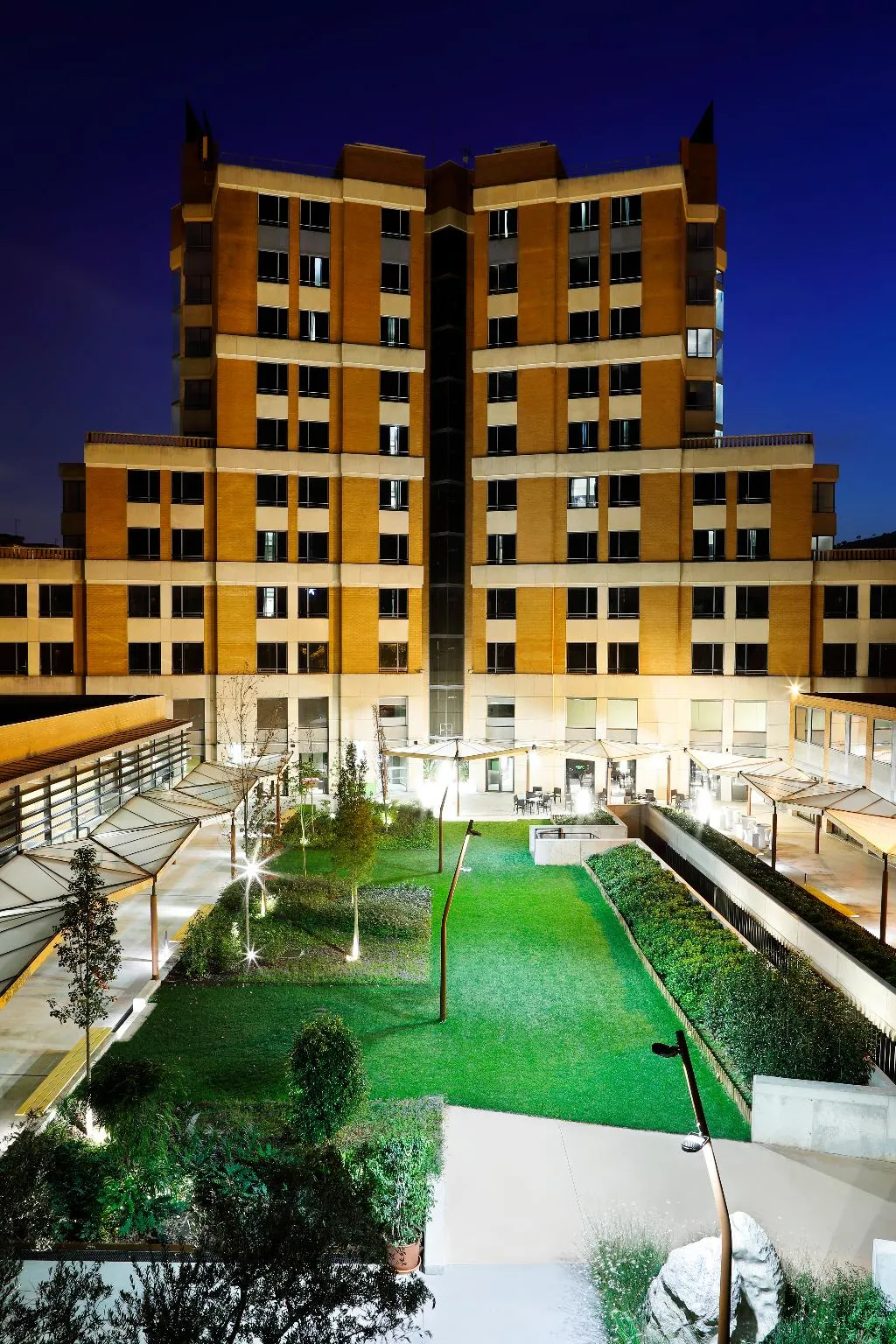 Terrace, Hotel Alimara Barcelona, Barcelona