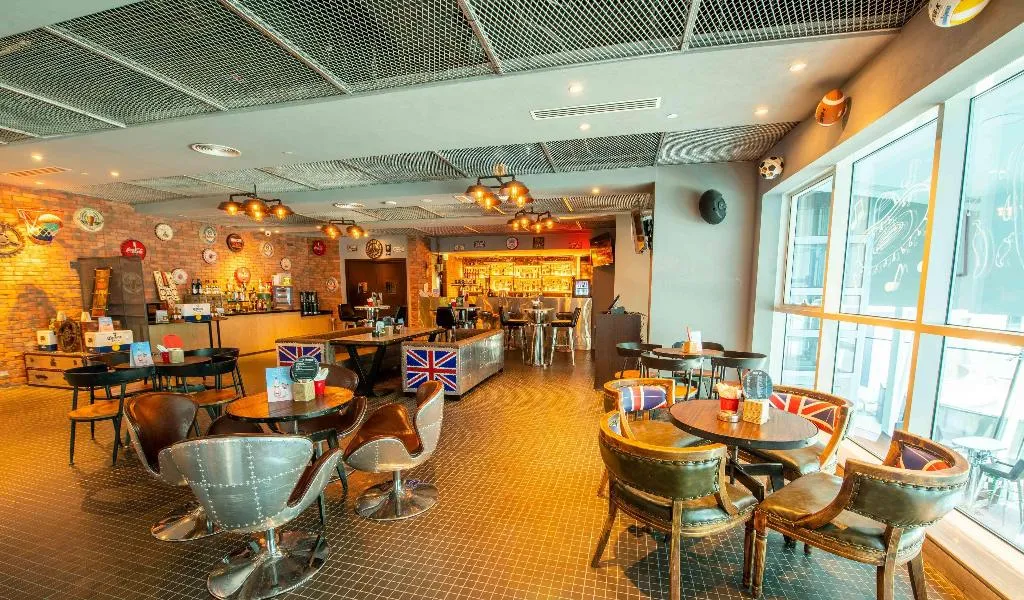 Bar, Grand Mercure Business Bay, Dubai