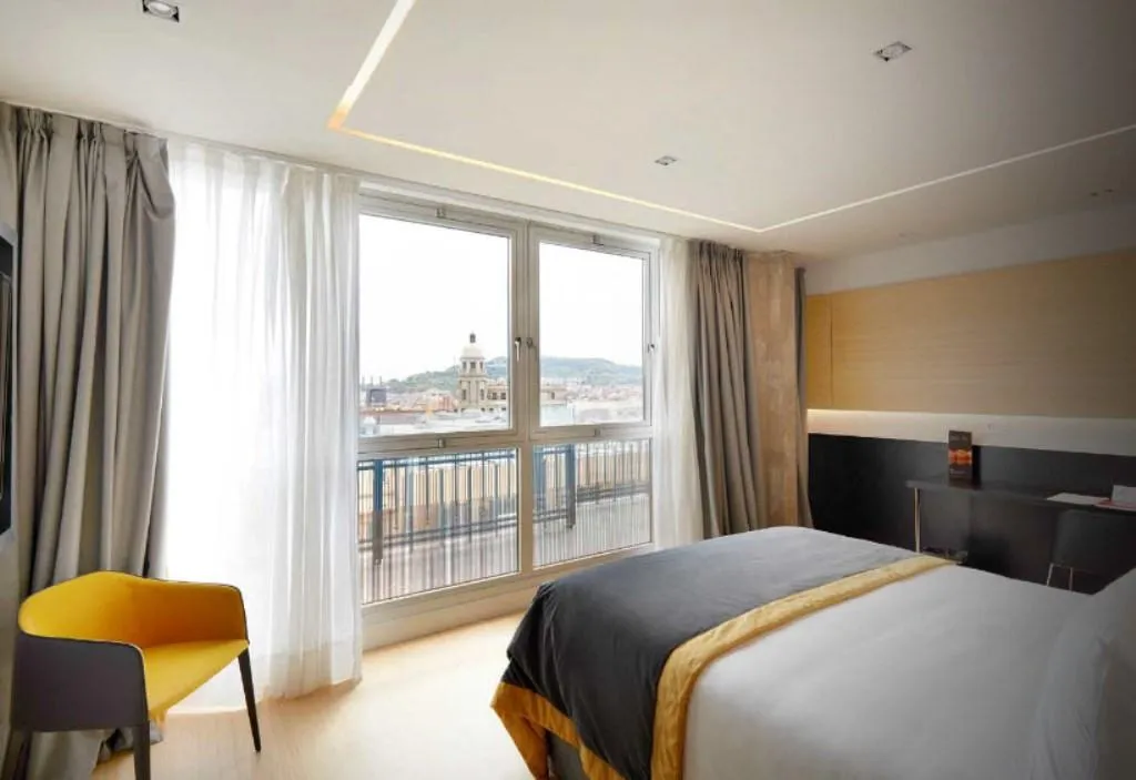 SINGLE STANDARD Room, Dorma Plaza Catalunya, Barcelona
