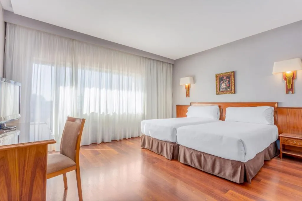 TWIN STANDARD Room, Crisol Regio, Madrid