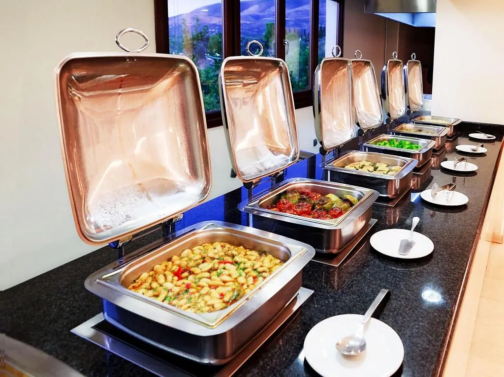 Sports and Entertainment, Miramare Hotel Eretria, Athens