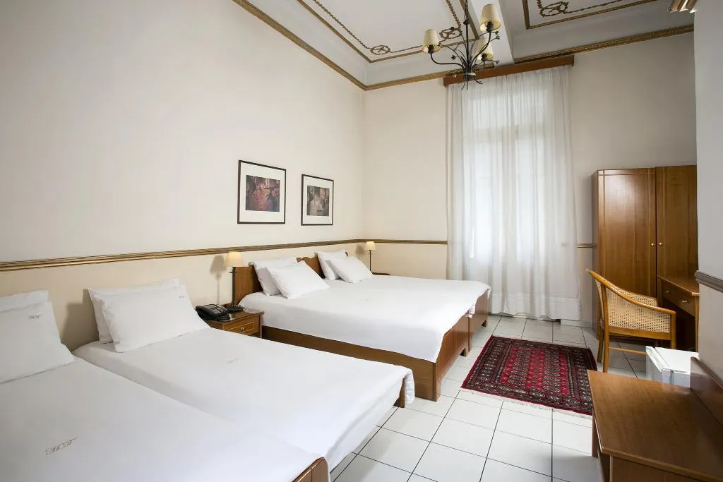 QUADRUPLE STANDARD Room, Tourist, Halkidiki