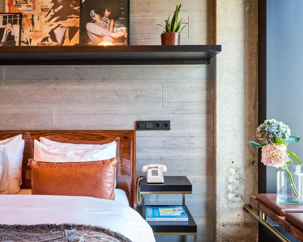 DOUBLE DELUXE Room, Sir Adam Hotel, part of Sircle Collection, Amsterdam