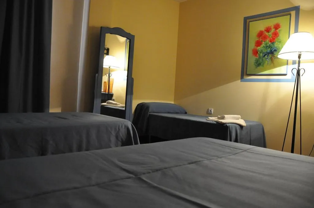 QUADRUPLE STANDARD Room, Crisol Chiclana, Costa De La Luz