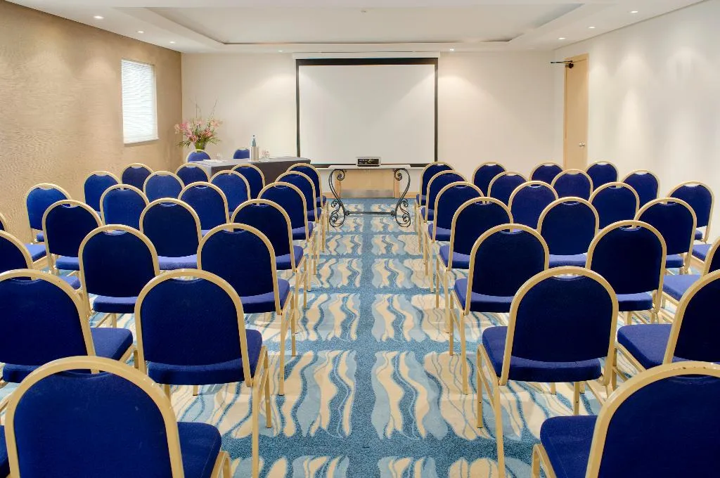 Conferences, Verdi St Georges Bay Marina, Malta