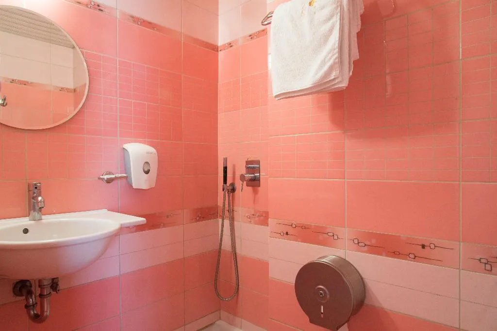 DOUBLE STANDARD Room, Pines, Athens