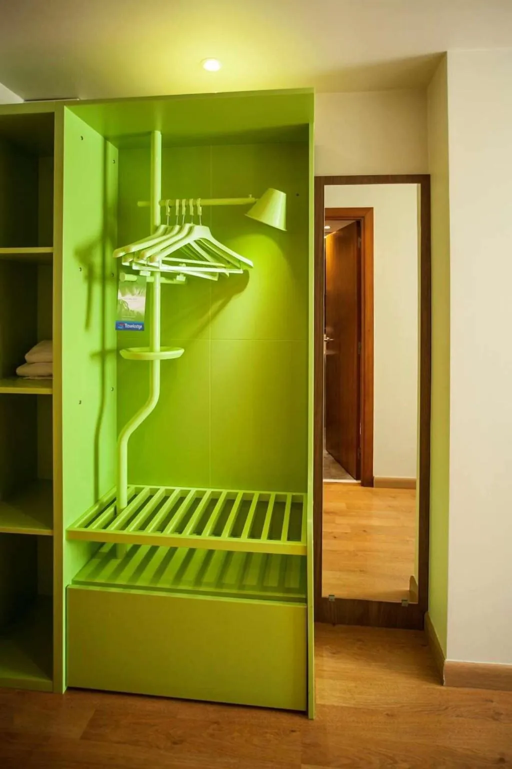 TRIPLE STANDARD Room, Travelodge Cornella Fira, Barcelona