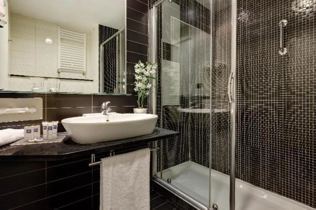 DOUBLE SINGLE USE EXECUTIVE Room, iH Hotels Roma Z3, Rome