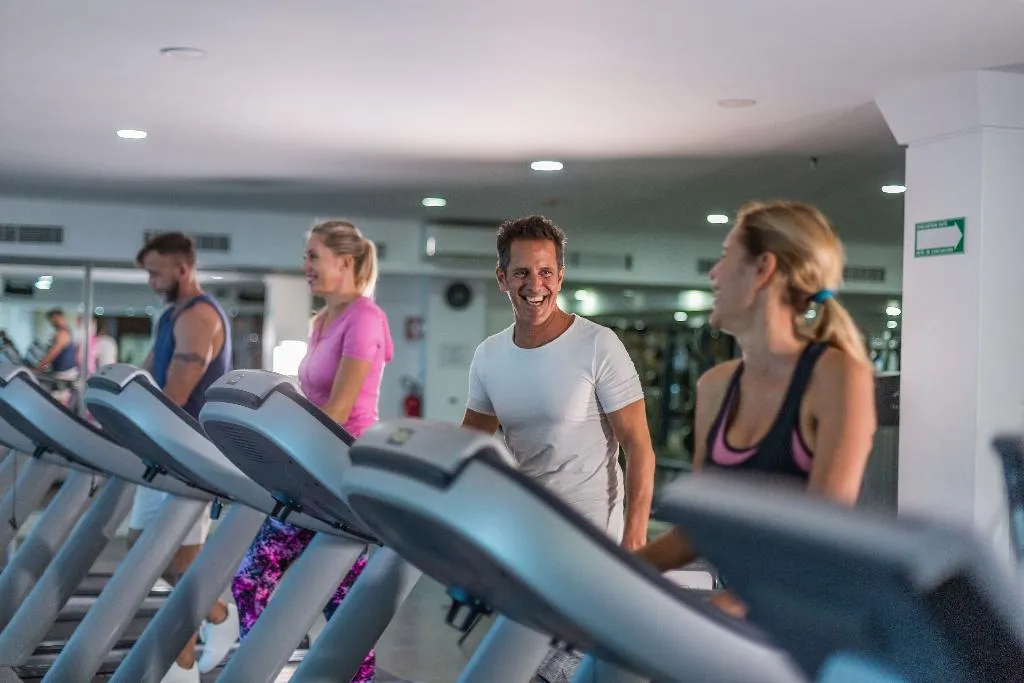 Sports and Entertainment, Sandos Cancun All Inclusive - Adults Only, Cancun Area