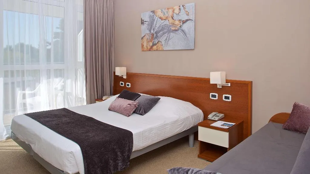 Room, Arena Hotel Holiday, Istria