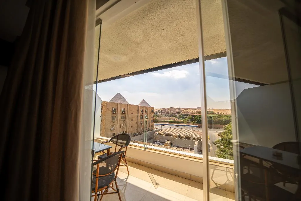 Room DELUXE Room, King Pyramids View Hotel, Cairo