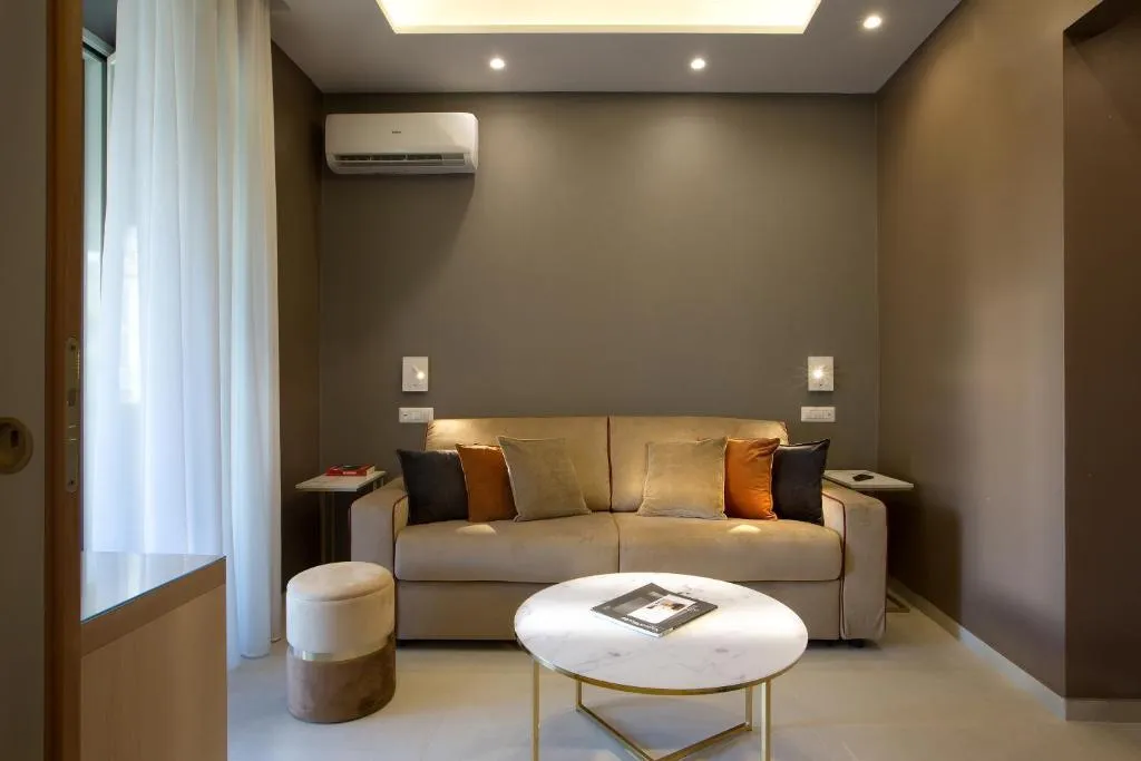 SUITE WITH JACUZZI Room, Montespina Park Hotel, Naples