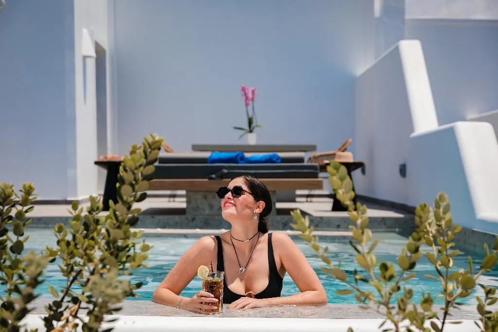 JUNIOR SUITE LUXURY Room, Vineyard Exclusive Suites, Santorini