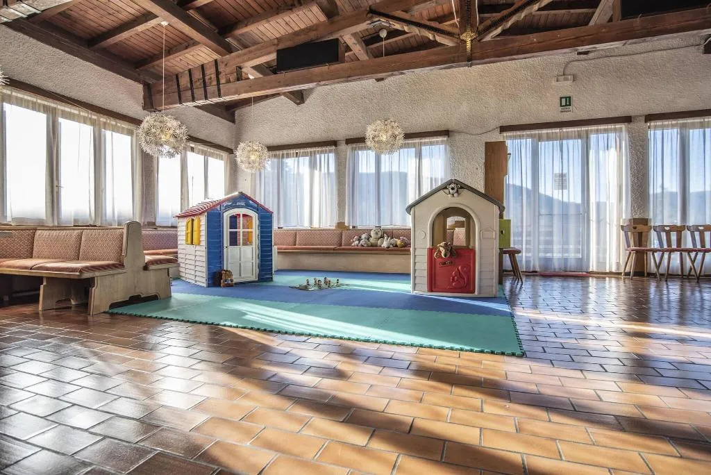 Lobby, Residence Alaska, Venice