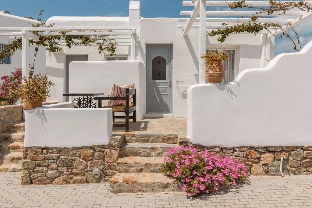 Room CAPACITY 4 Room, Villa Konstantin Rooms & Suites, Mykonos