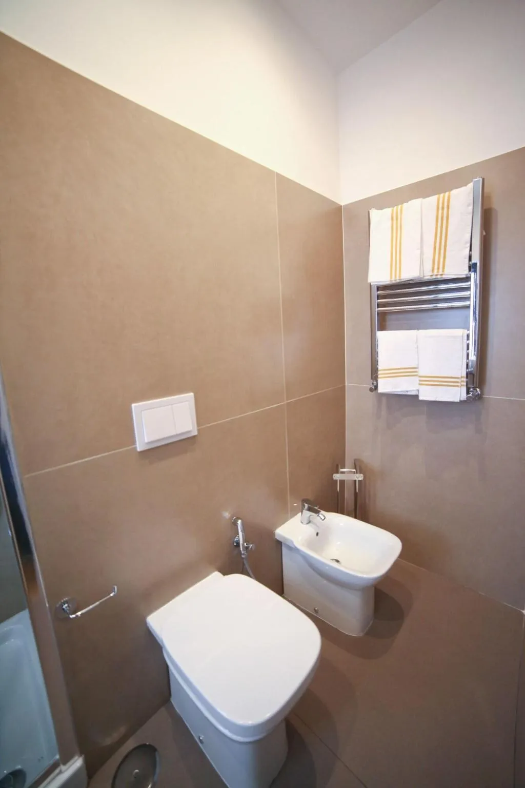 Room, 7Th Floor Suite, Naples