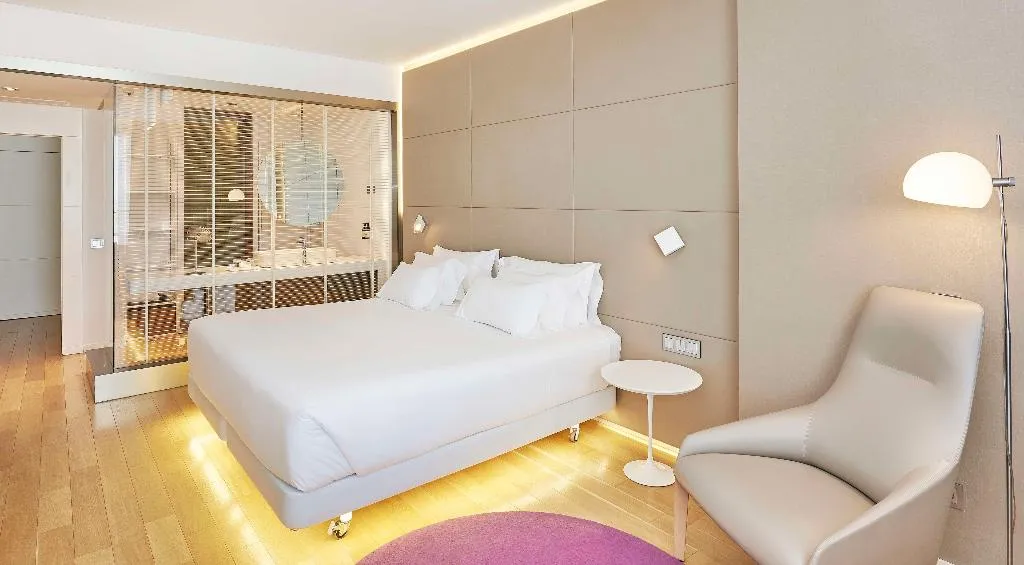 DOUBLE SUPERIOR Room, NH Collection Madrid Eurobuilding, Madrid
