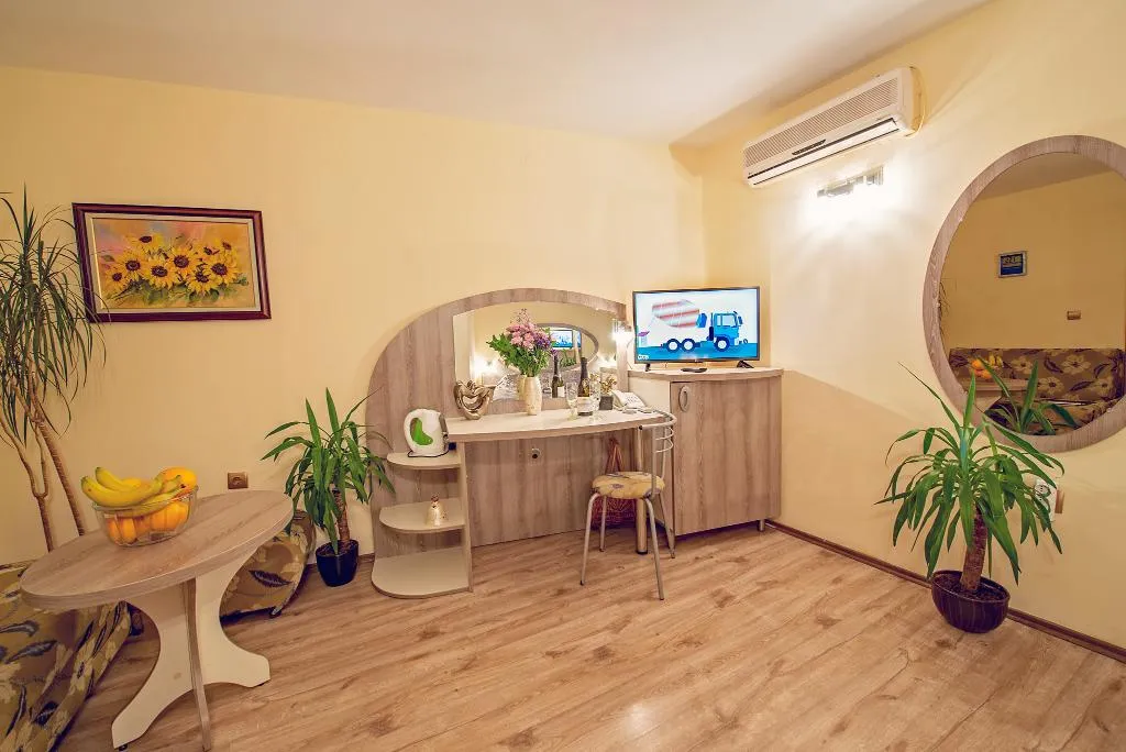 STUDIO STANDARD Room, Hotel Color Varna, Varna