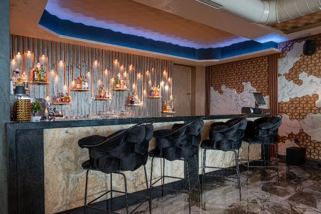 Bar, Paradiso Dreams, Bourgas