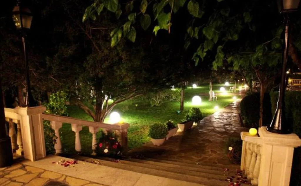 Terrace, Hotel Balneario Broquetas, Barcelona