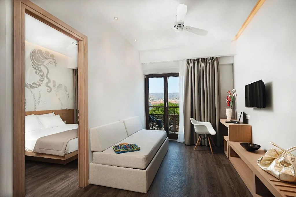 SUITE POOL VIEW ONE BEDROOM Room, Kriti, Crete