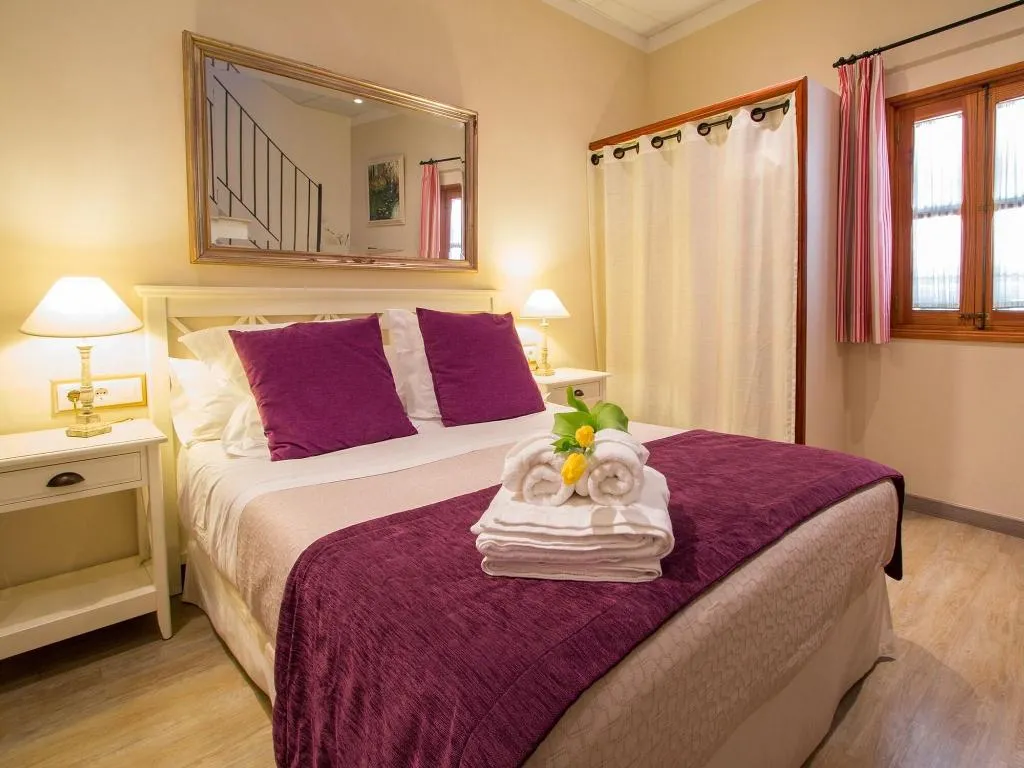Room, Can Abril, Majorca