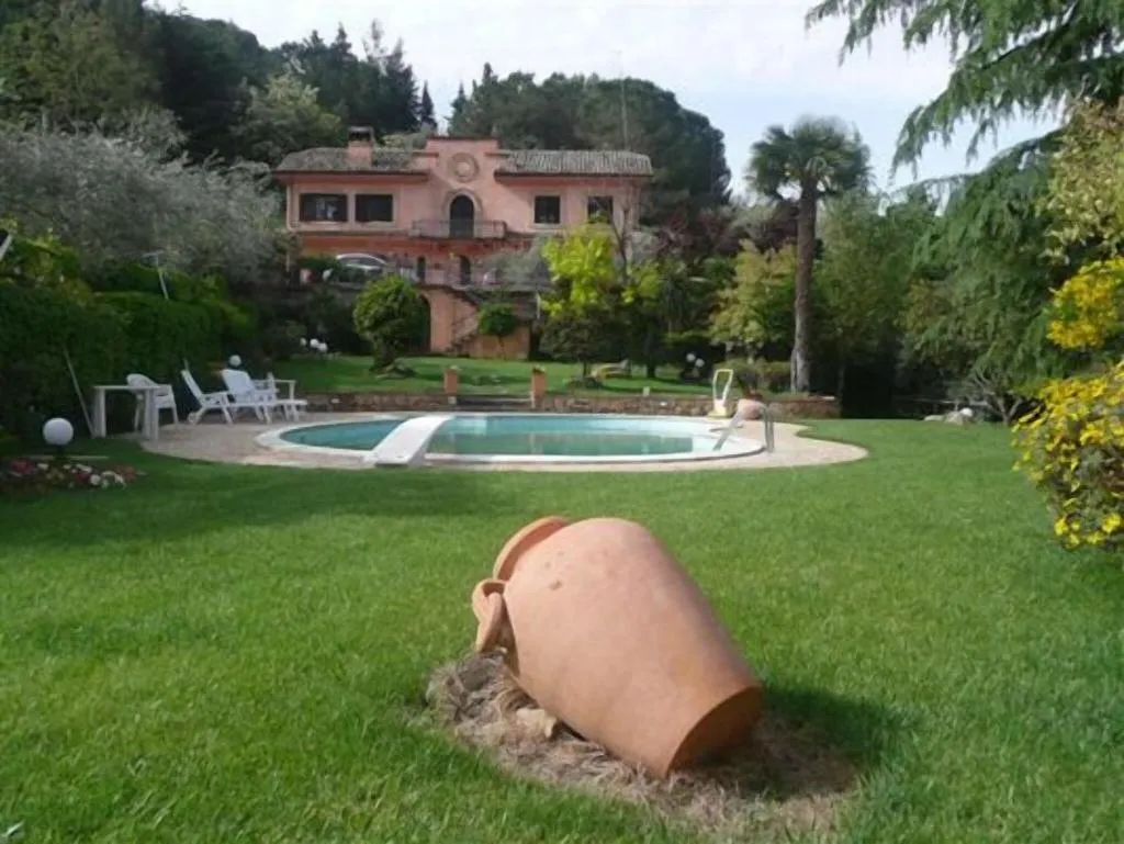 General view, Villa Clementine, Palermo