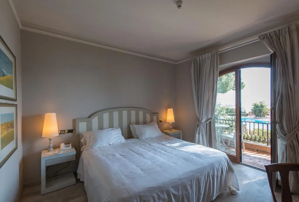 DOUBLE SINGLE USE CLASSIC SEA VIEW Room, Grand Hotel Baia Verde, Catania