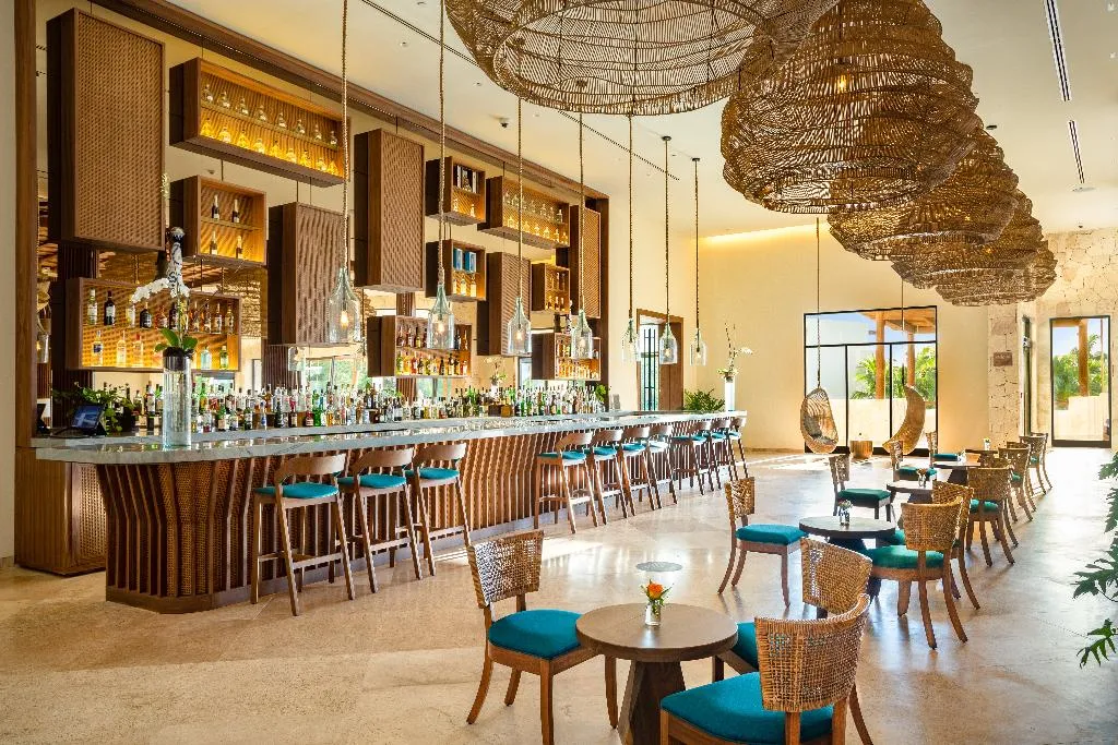 Bar, Secrets Maroma Beach Riviera Cancun, Playa Del Carmen