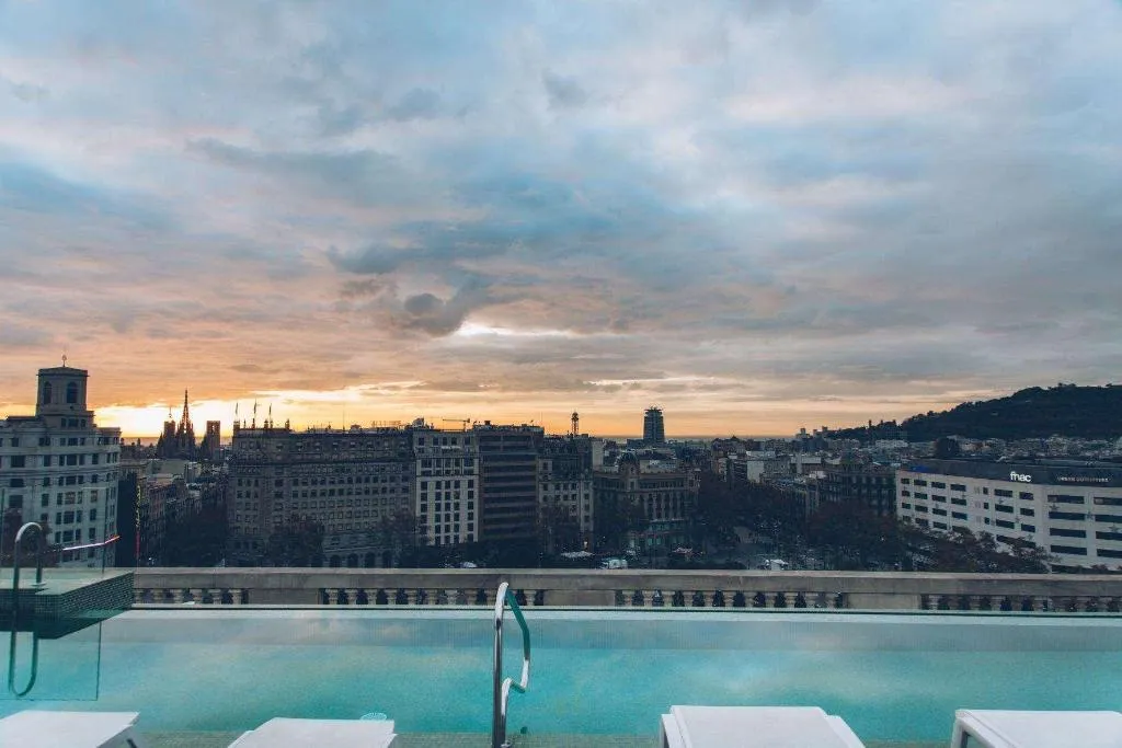 Pool, 45Times Barcelona Hotel, Barcelona