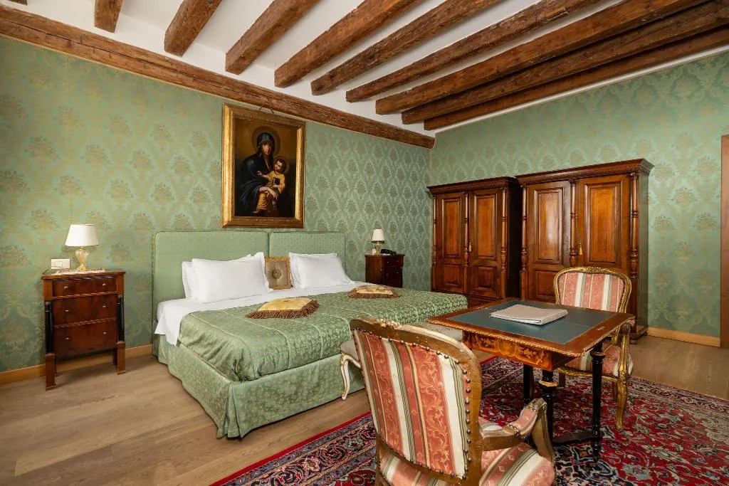 SUITE CLASSIC Room, Relais Alberti, Venice