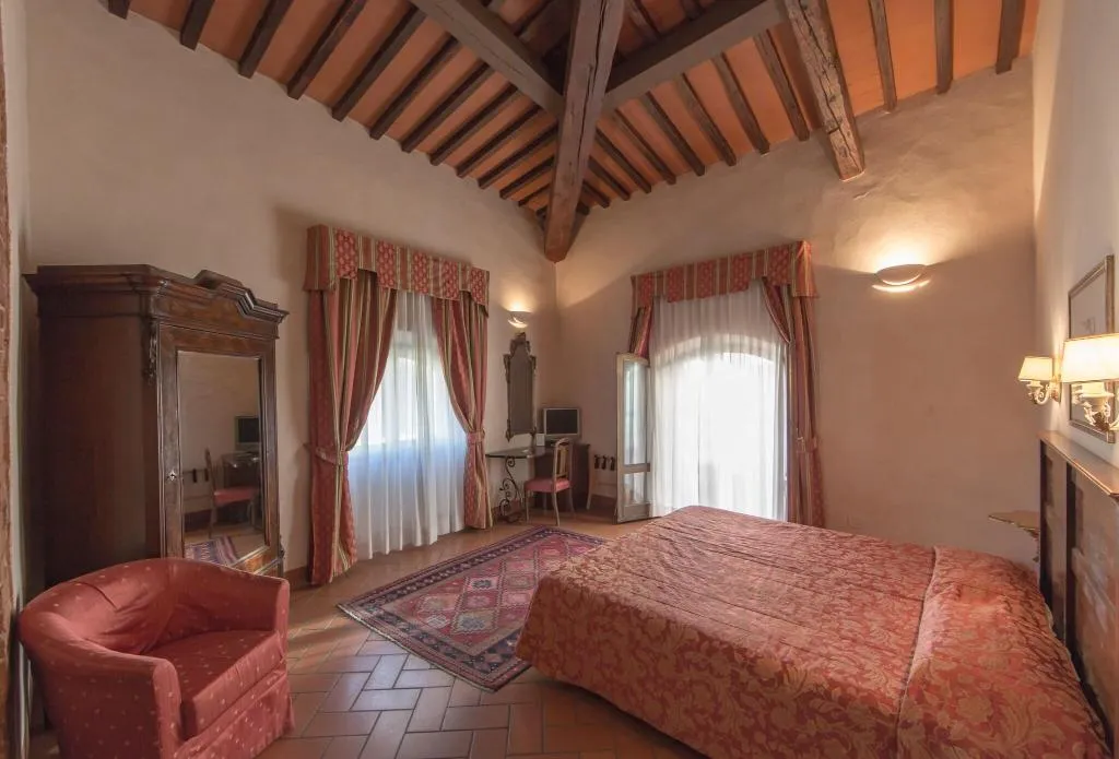 DOUBLE DELUXE ONE BED Room, Villa Casagrande, Florence