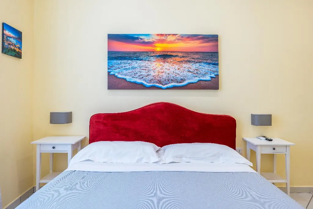 DOUBLE STANDARD Room, La Casa Di Bruno, Naples
