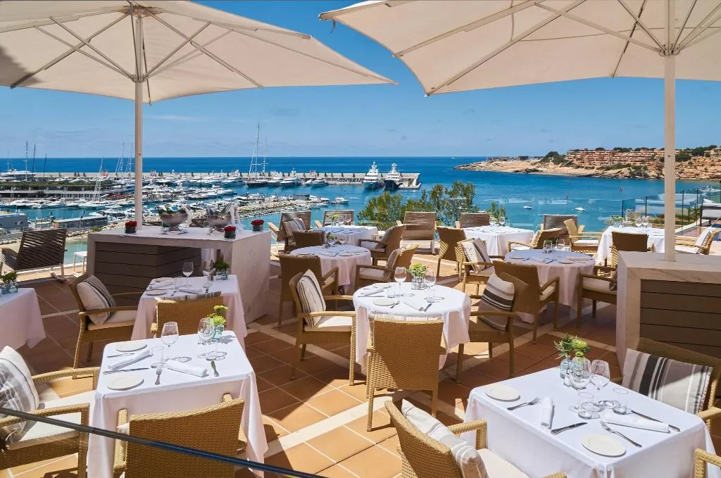 Restaurant, Pure Salt Port Adriano, Majorca
