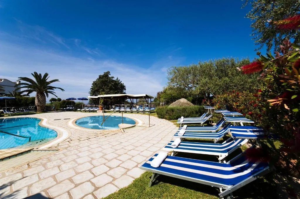 Pool, Ideal, Naples