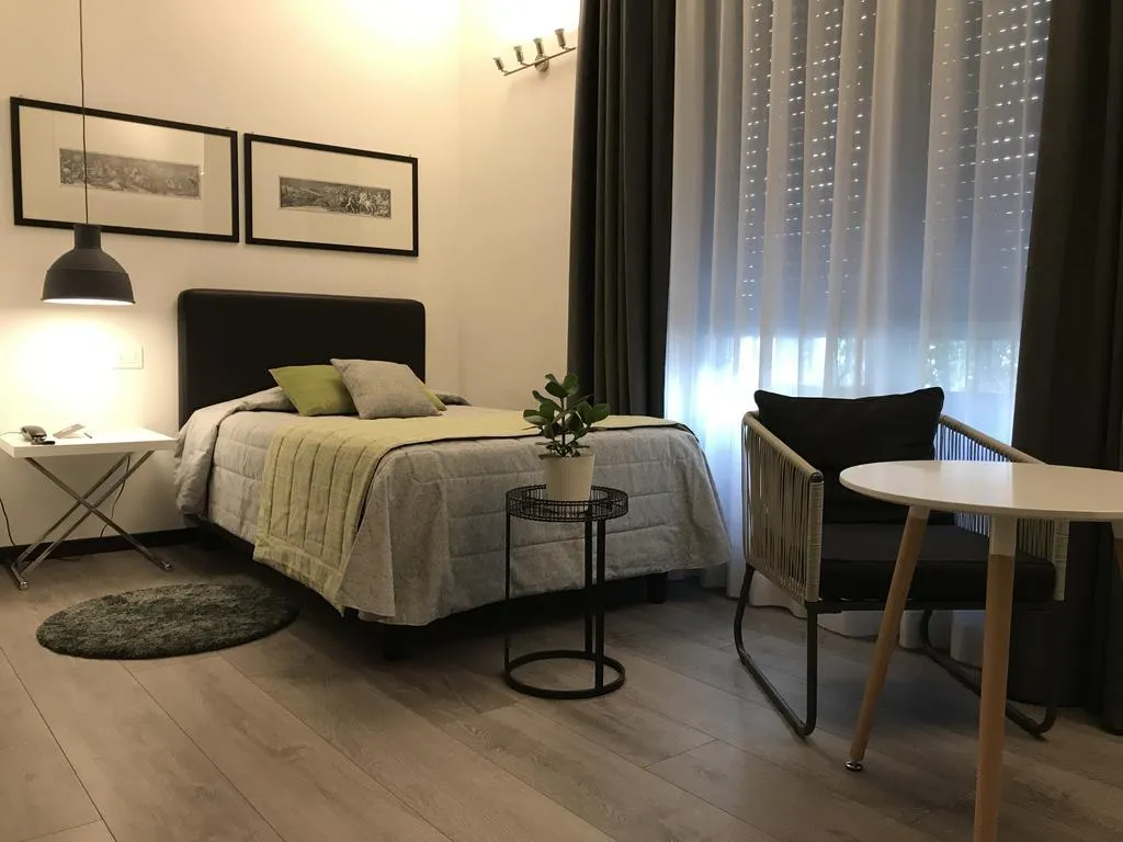 Room, Hotel Bernina Milano, Milan