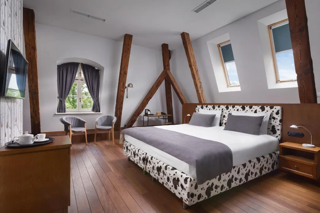 DOUBLE DELUXE Room, Relais & Chateaux Hotel Quadrille - Adults Only, Gdansk
