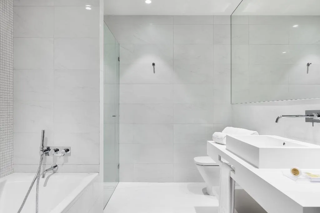 JUNIOR SUITE STANDARD Room, Eurostars Matosinhos, Porto